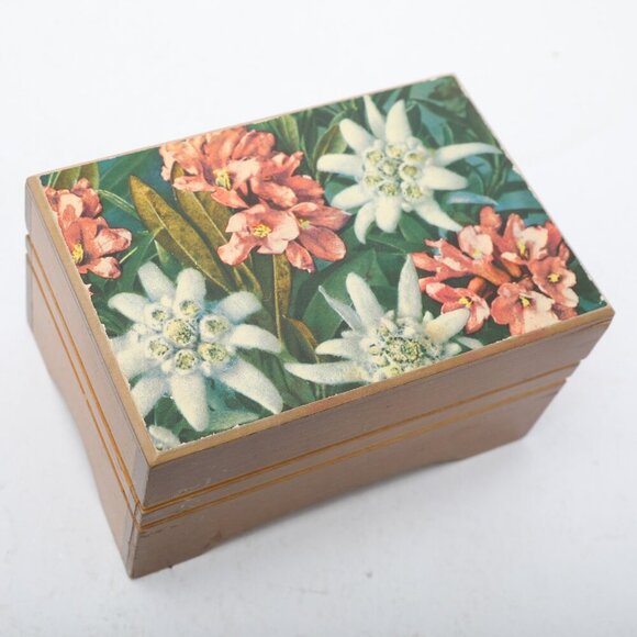 Vintage CEC Swiss Music Box Wood Jewelry Box Switzerland Floral Edelweiss - Picture 3 of 9